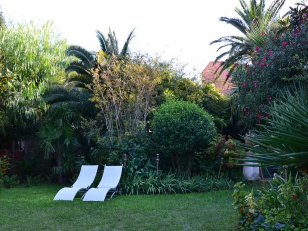 Casa Montes Panzió Salses-le-Chateau Kültér fotó